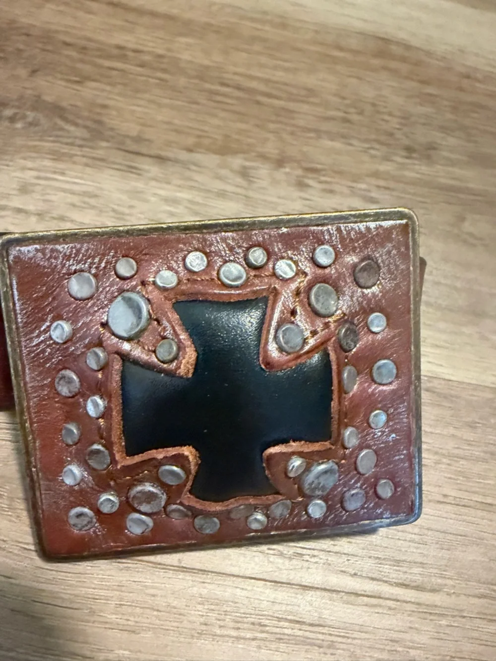 Ariat Full Grain Leather Western Belt w/ Inlay Cross & Stud Size M 33”-36”